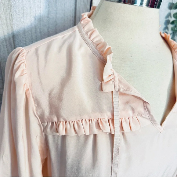 POINT SUR J. CREW Silk Popover Shirt Blouse Pink Ruffle Size Medium Petite MP - Picture 3 of 8